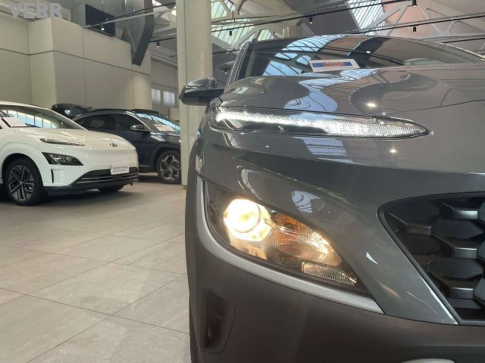 Hyundai Kona usata a Milano (11)