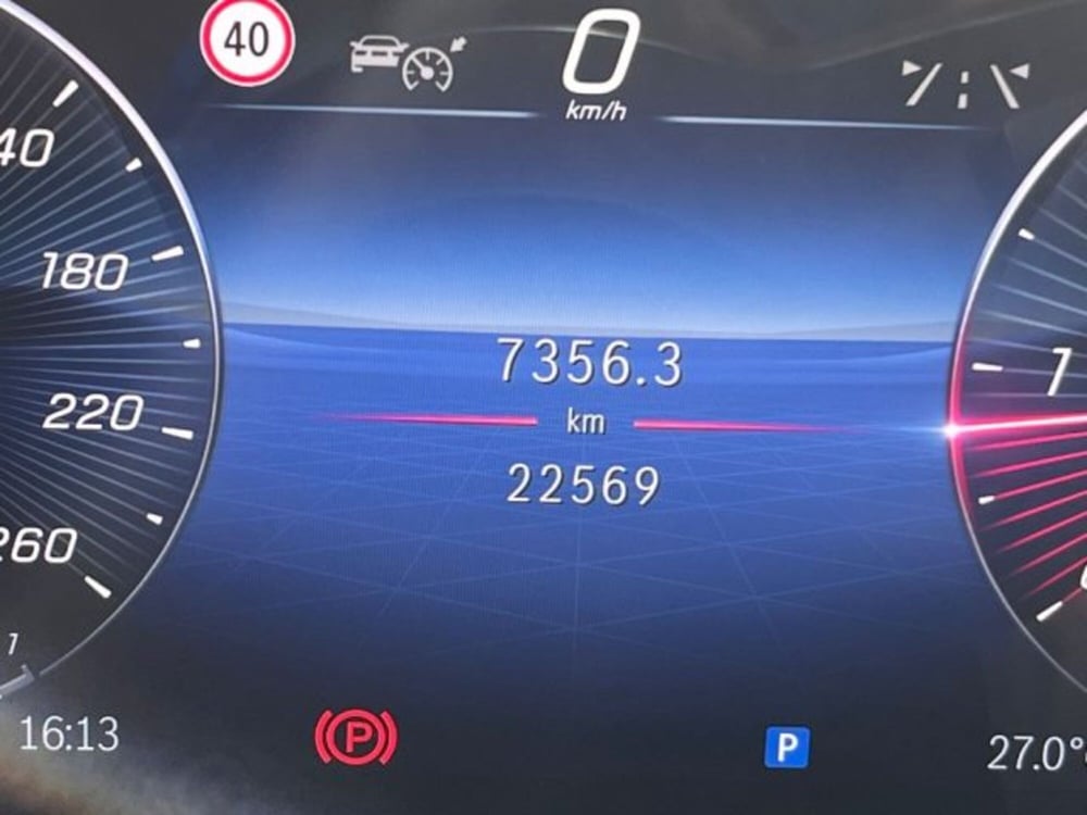 Mercedes-Benz Classe V usata a Bergamo (18)