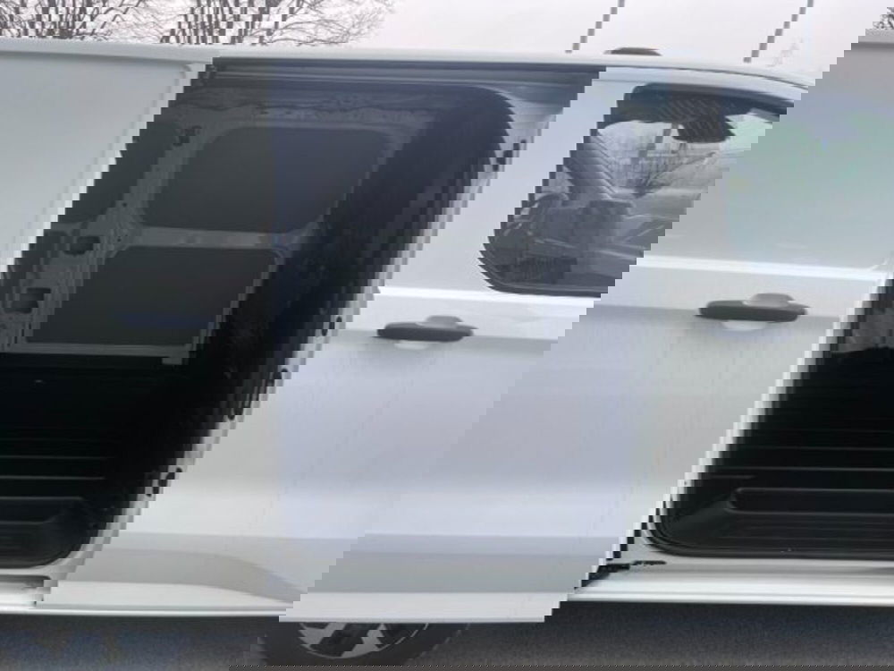 Ford E-Transit Custom Furgone nuova a Cuneo (7)