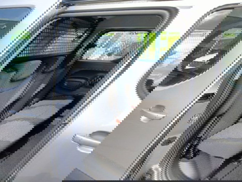 Opel Combo Life nuova a Brescia (16)