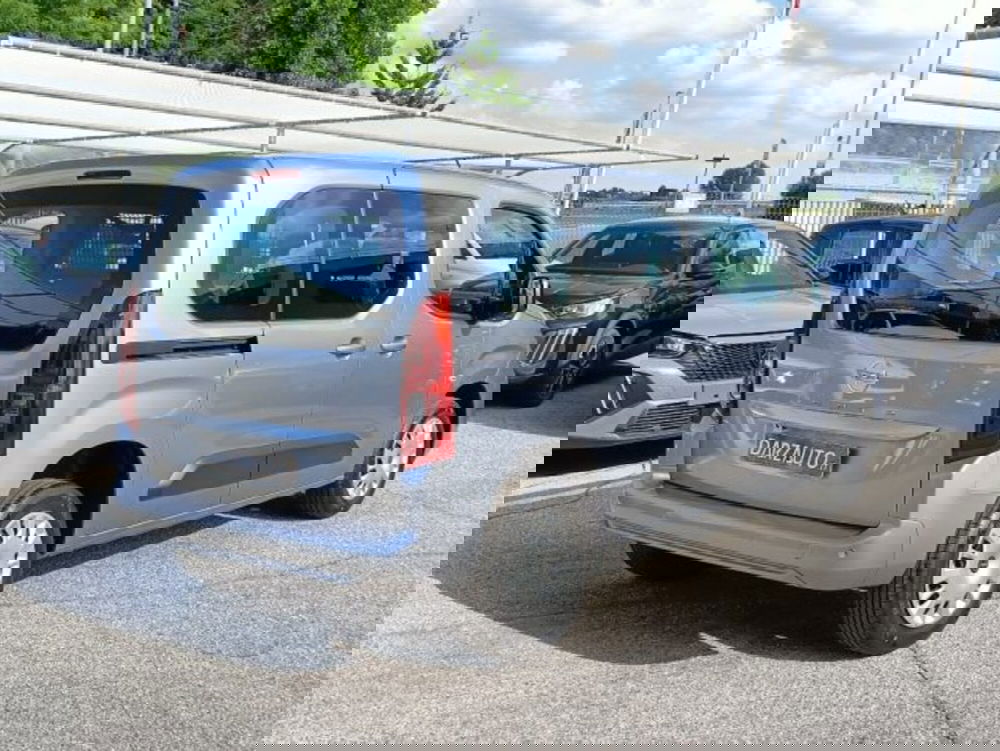 Opel Combo Life nuova a Brescia (5)