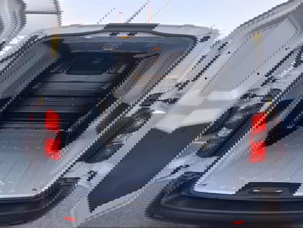 Peugeot Expert Furgone nuova a Brescia (13)