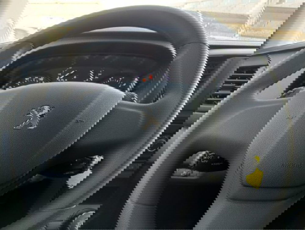 Peugeot Expert Furgone nuova a Brescia (8)
