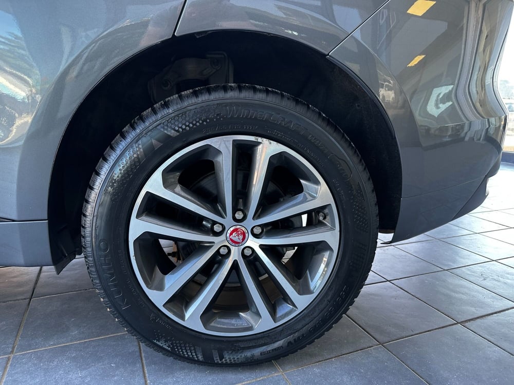 Jaguar F-Pace usata a Frosinone (5)