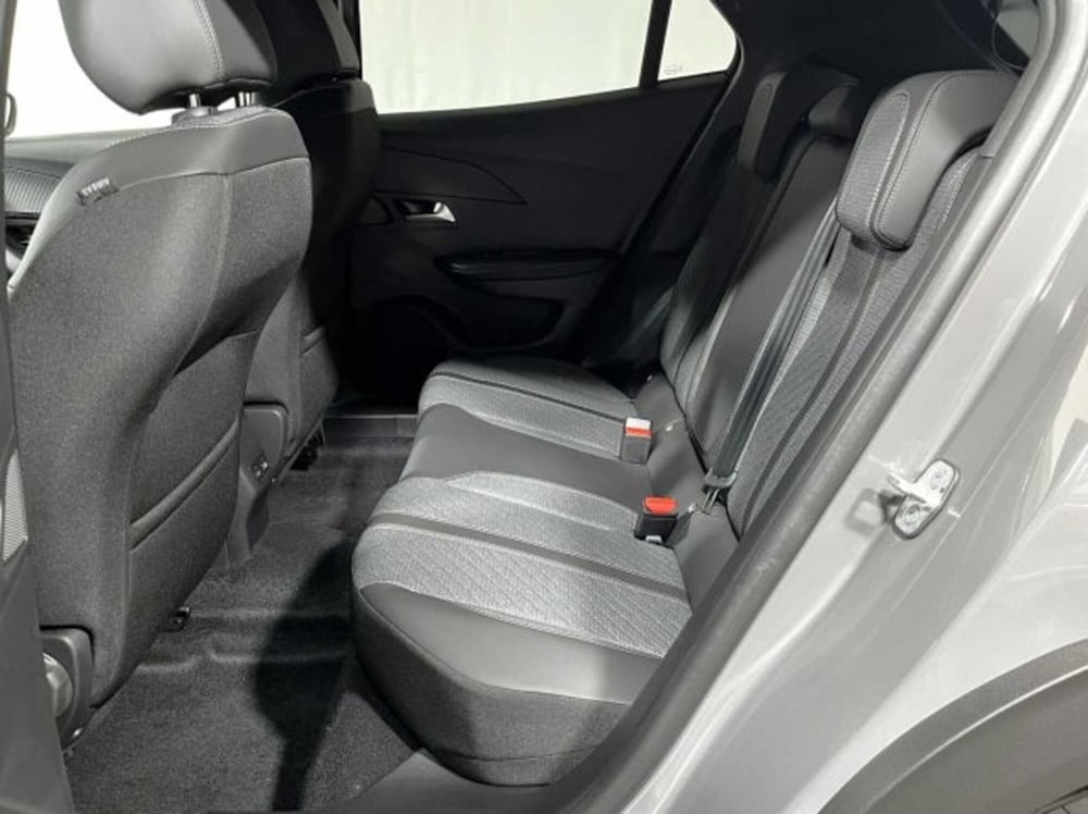 Peugeot 2008 nuova a Sondrio (11)