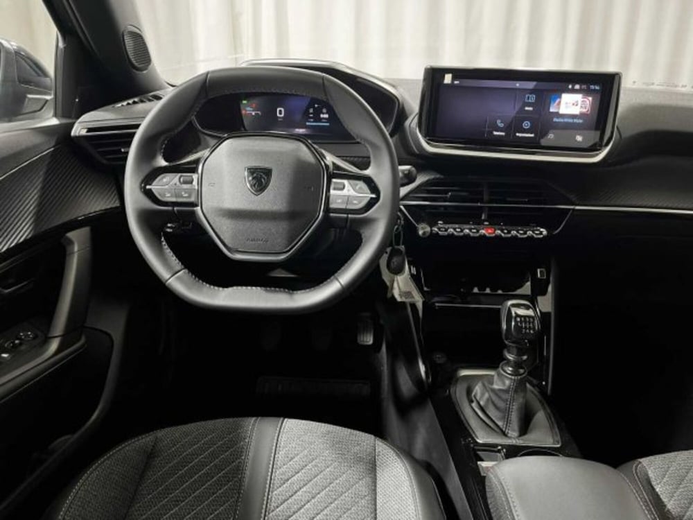 Peugeot 2008 nuova a Sondrio (13)