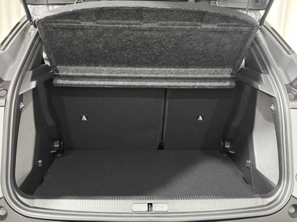 Peugeot 2008 nuova a Sondrio (15)