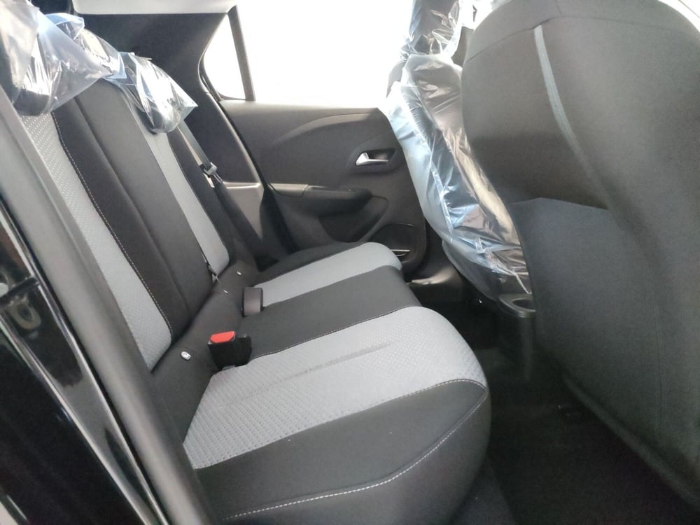 Opel Corsa nuova a L'Aquila (14)