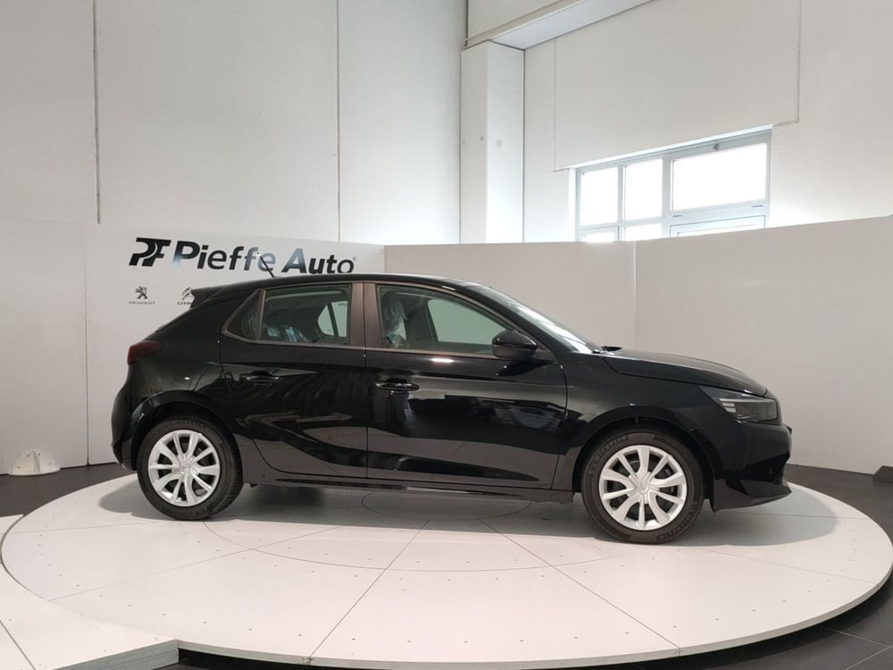 Opel Corsa nuova a L'Aquila (5)