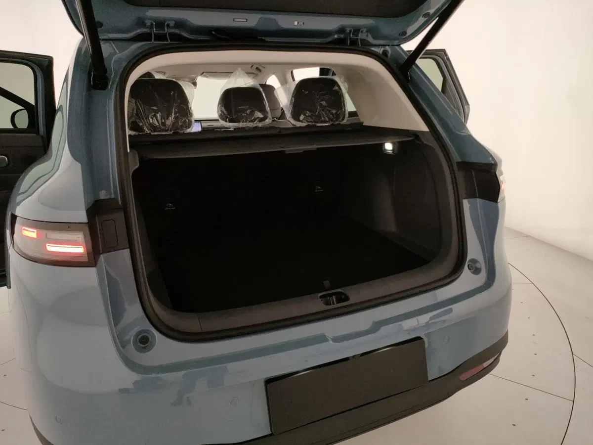 Leapmotor B10 nuova a Caserta (10)