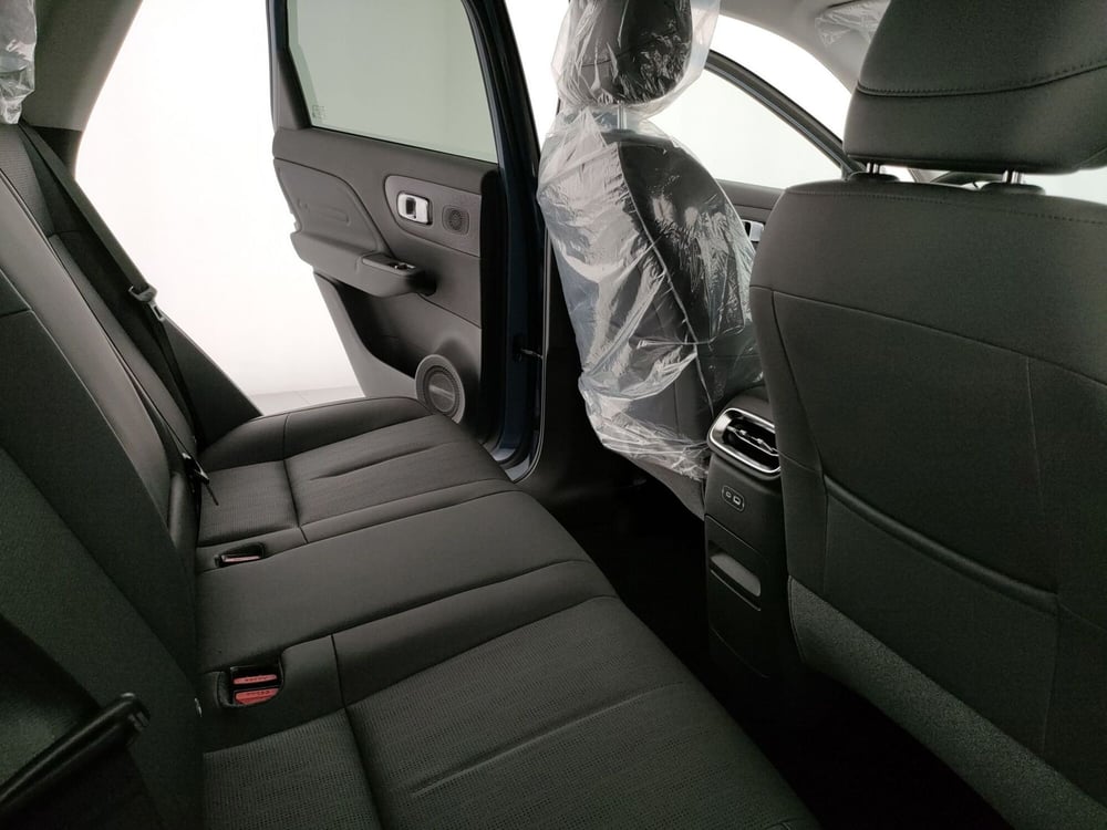 Leapmotor B10 nuova a Caserta (13)