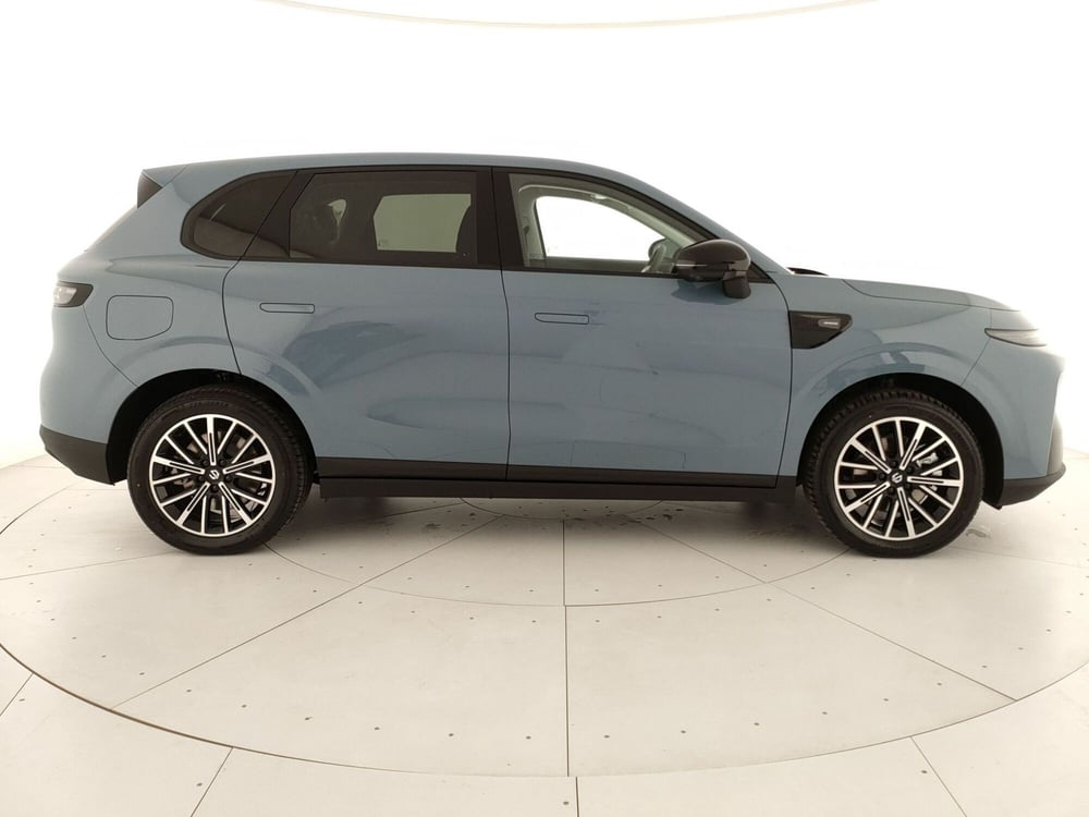 Leapmotor B10 nuova a Caserta (7)