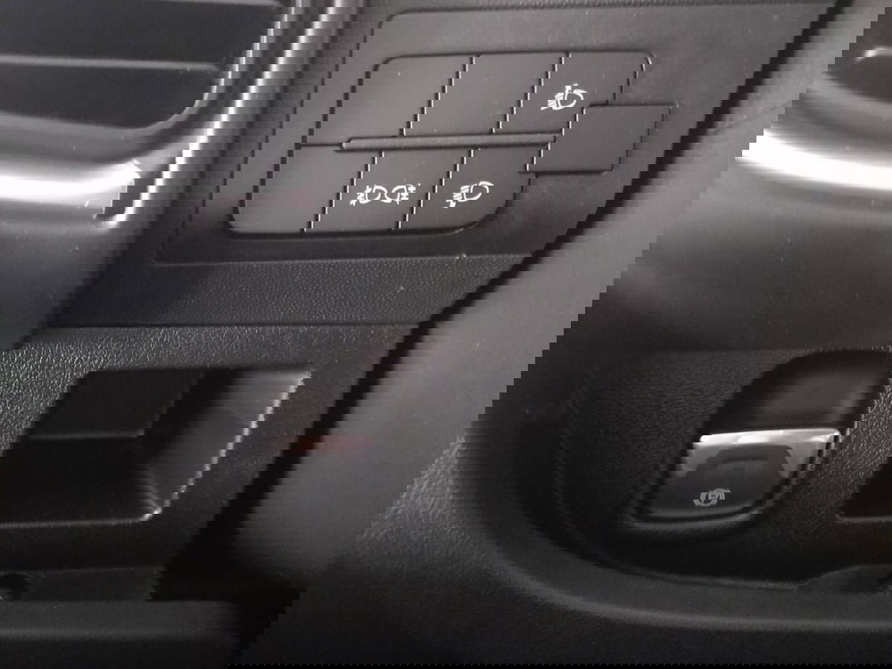 Toyota Proace Max Furgone nuova a Brescia (18)