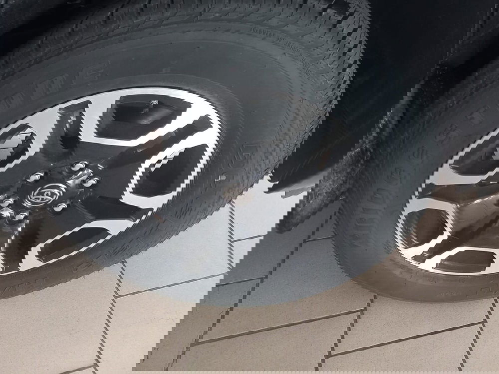 Toyota Hilux nuova a Brescia (15)