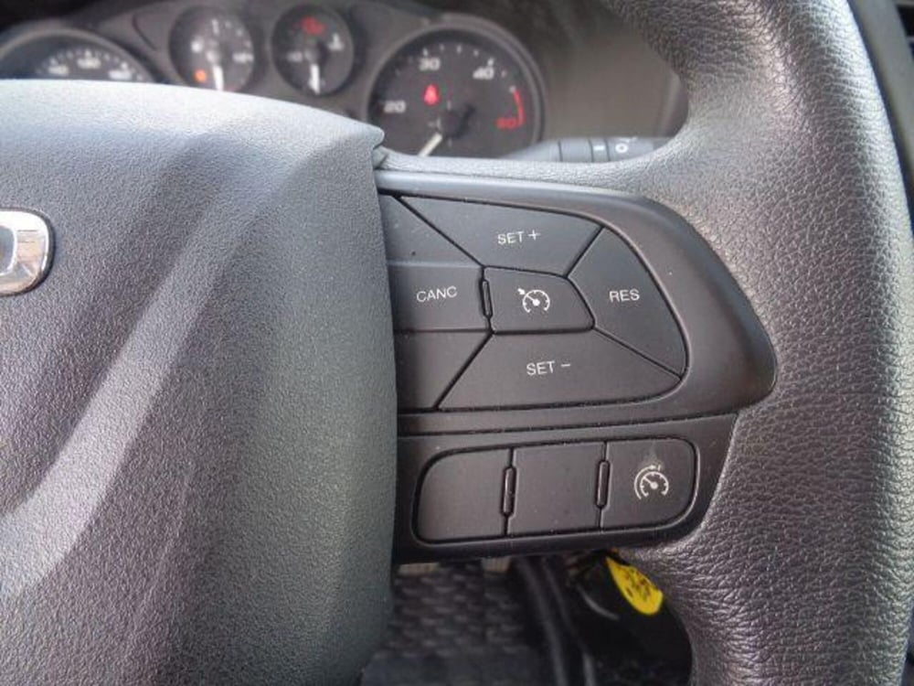 Iveco Daily Telaio usata a Brescia (16)