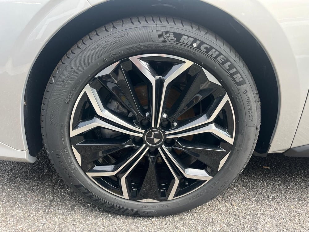 Ds DS 4 nuova a Milano (11)