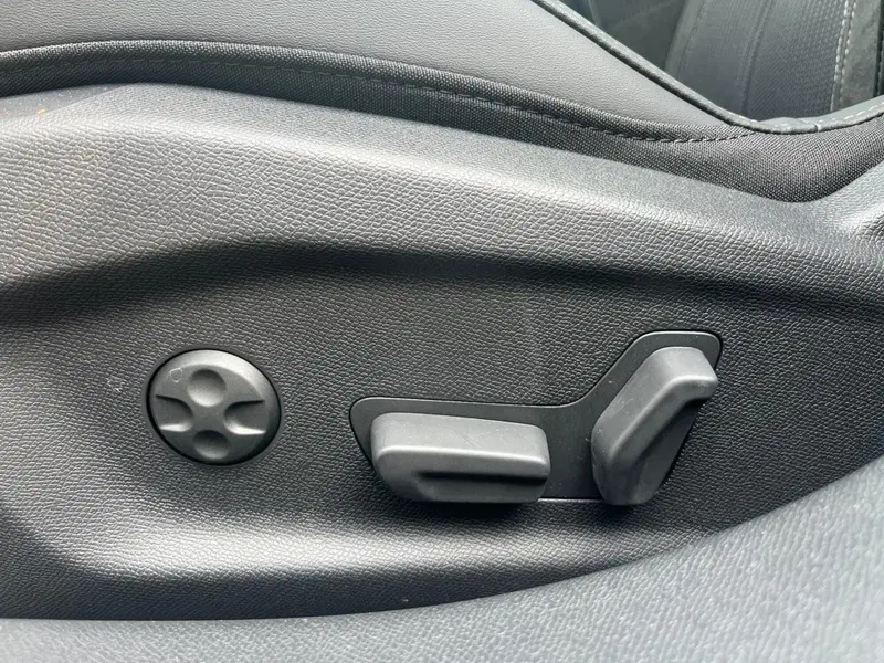 Ds DS 4 nuova a Milano (15)