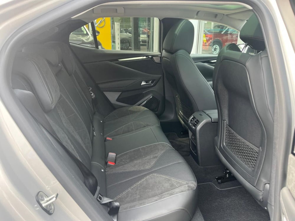 Ds DS 4 nuova a Milano (19)