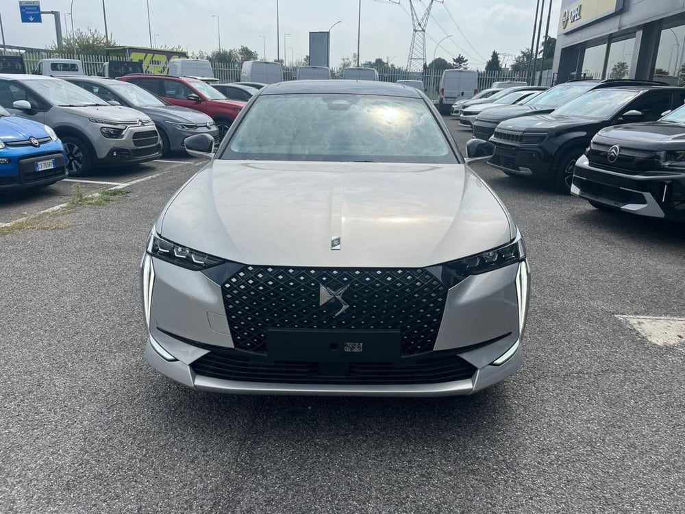 Ds DS 4 nuova a Milano (2)
