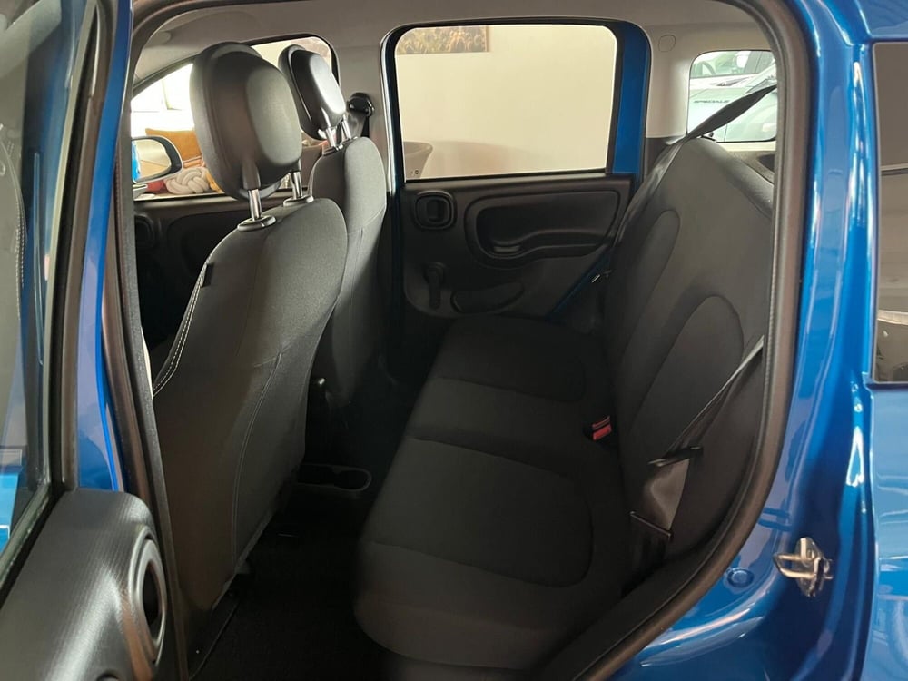 Fiat Panda Cross nuova a Milano (14)