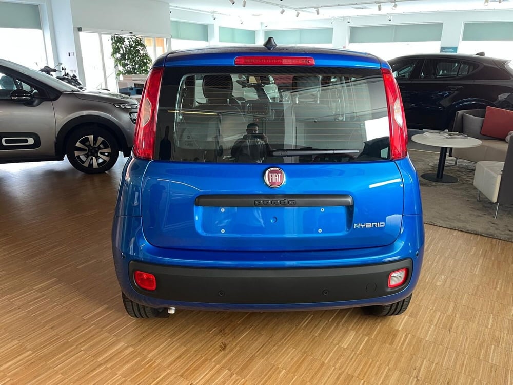 Fiat Panda Cross nuova a Milano (9)