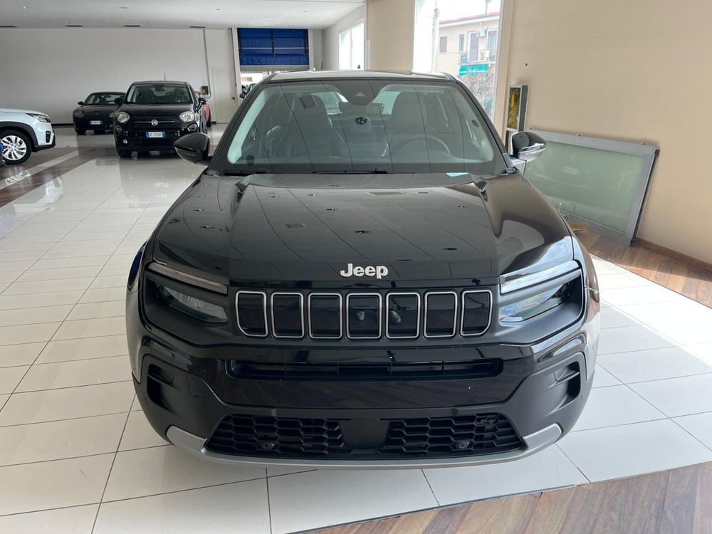 Jeep Avenger nuova a Milano (2)