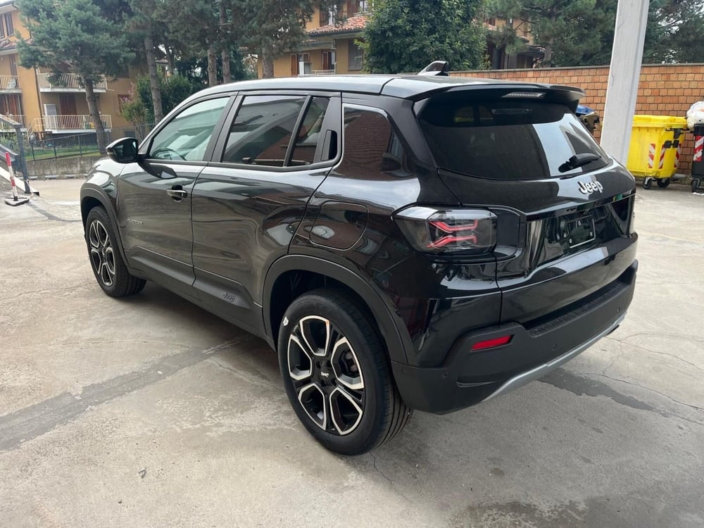 Jeep Avenger nuova a Milano (7)