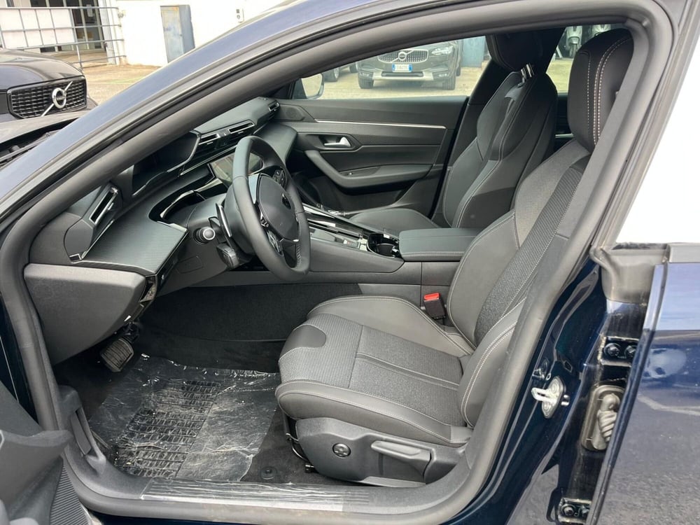 Peugeot 508 SW nuova a Milano (12)