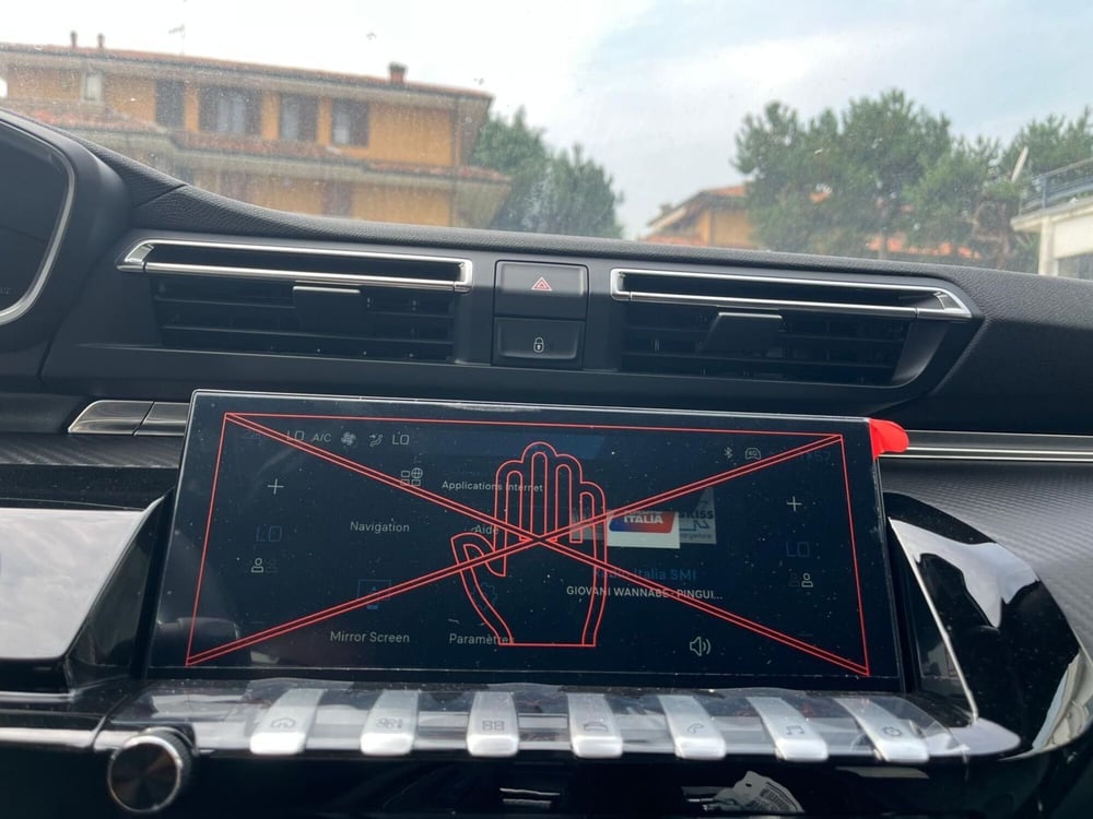 Peugeot 508 SW nuova a Milano (17)