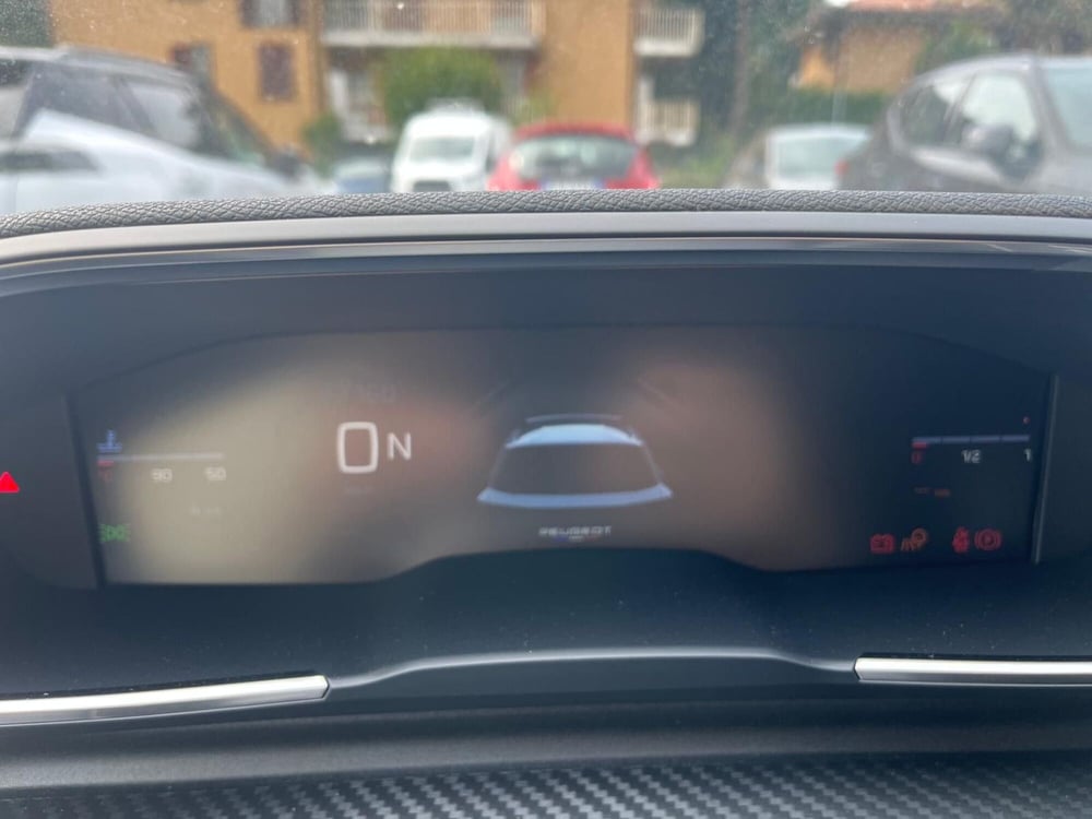 Peugeot 508 SW nuova a Milano (18)