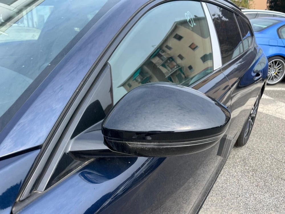 Peugeot 508 SW nuova a Milano (4)