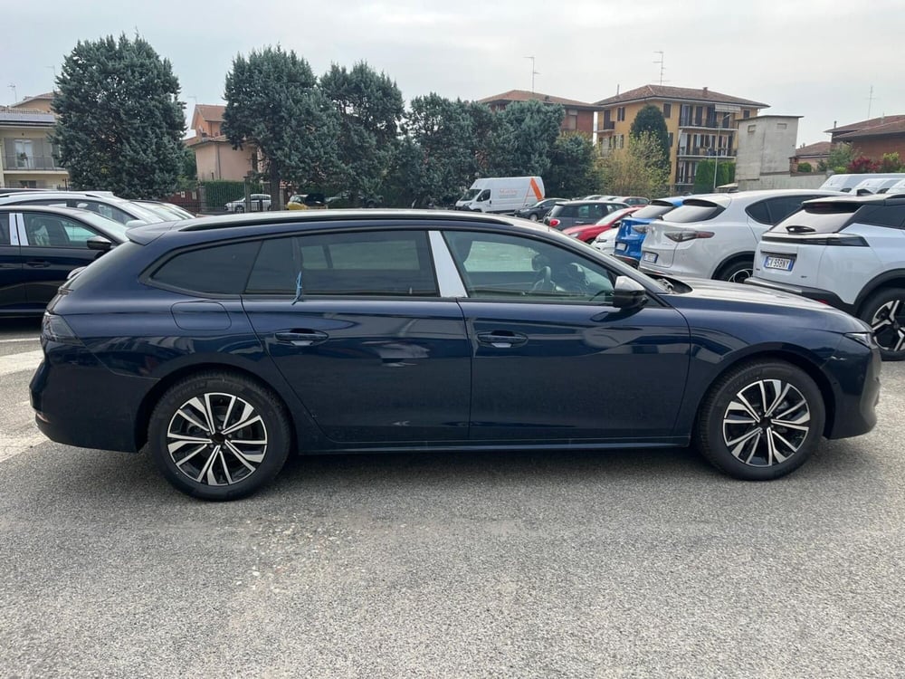 Peugeot 508 SW nuova a Milano (5)