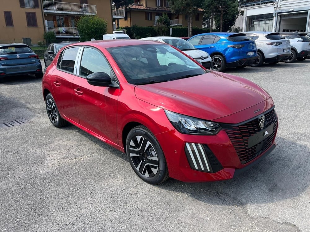 Peugeot 208 nuova a Milano (3)