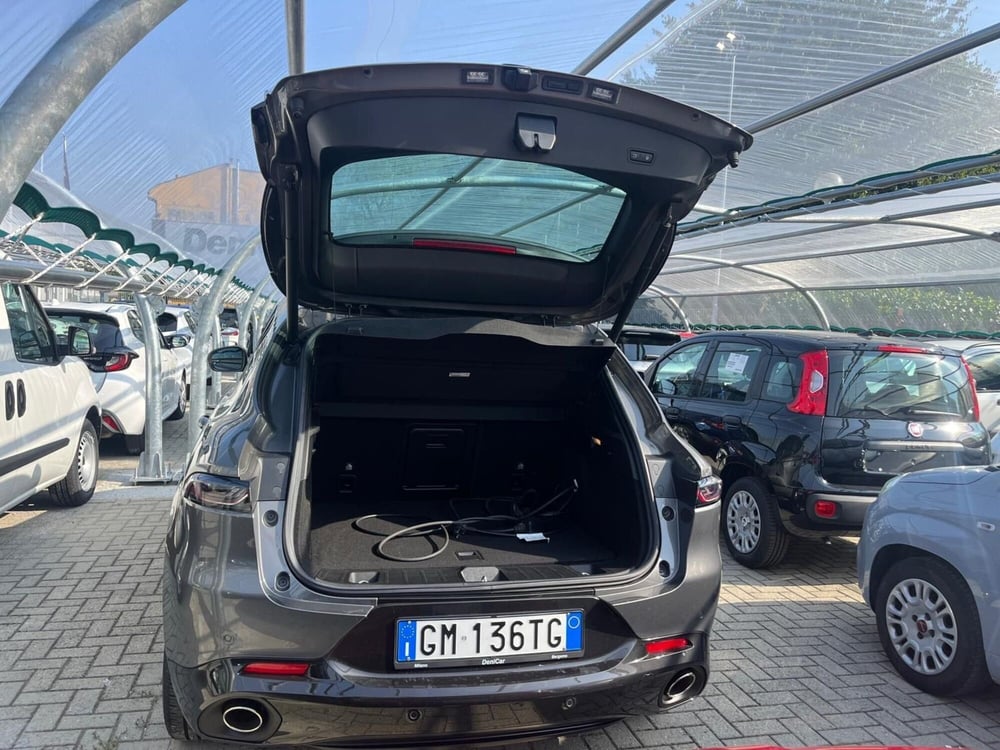 Alfa Romeo Tonale usata a Milano (10)
