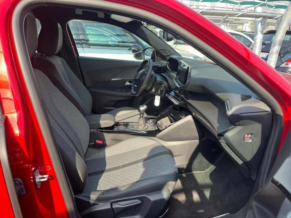 Peugeot 2008 usata a Milano (13)