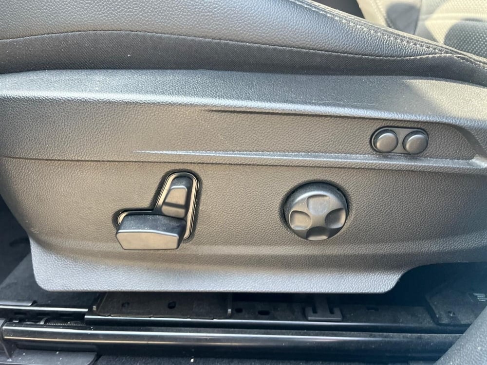Alfa Romeo Stelvio usata a Milano (17)