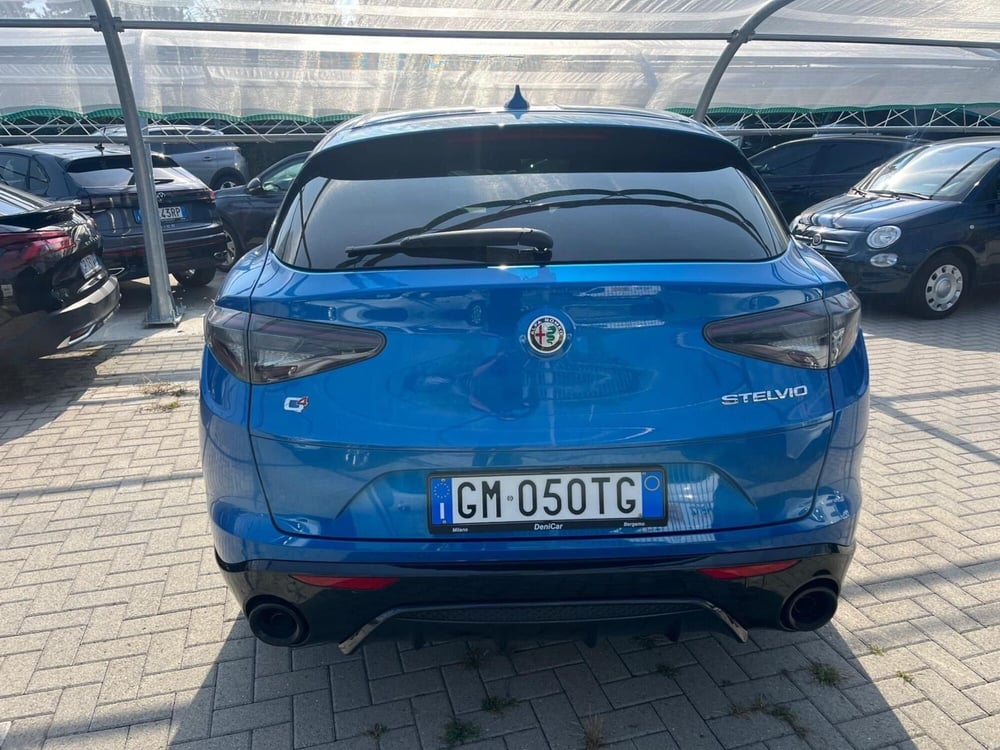 Alfa Romeo Stelvio usata a Milano (9)