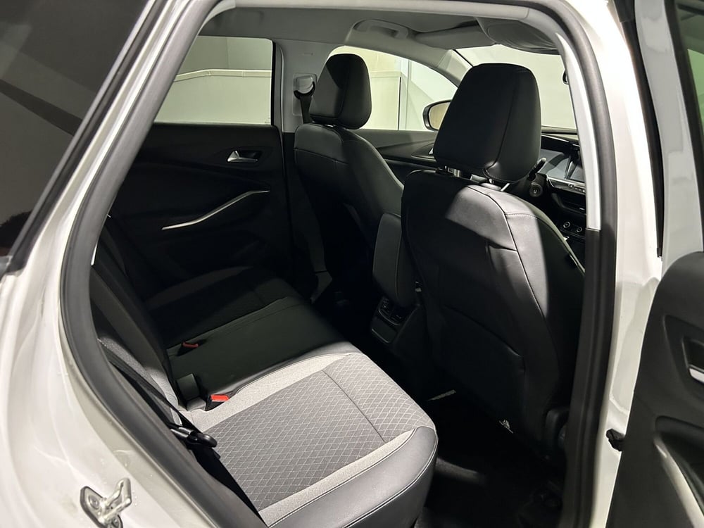 Opel Grandland usata a Milano (14)