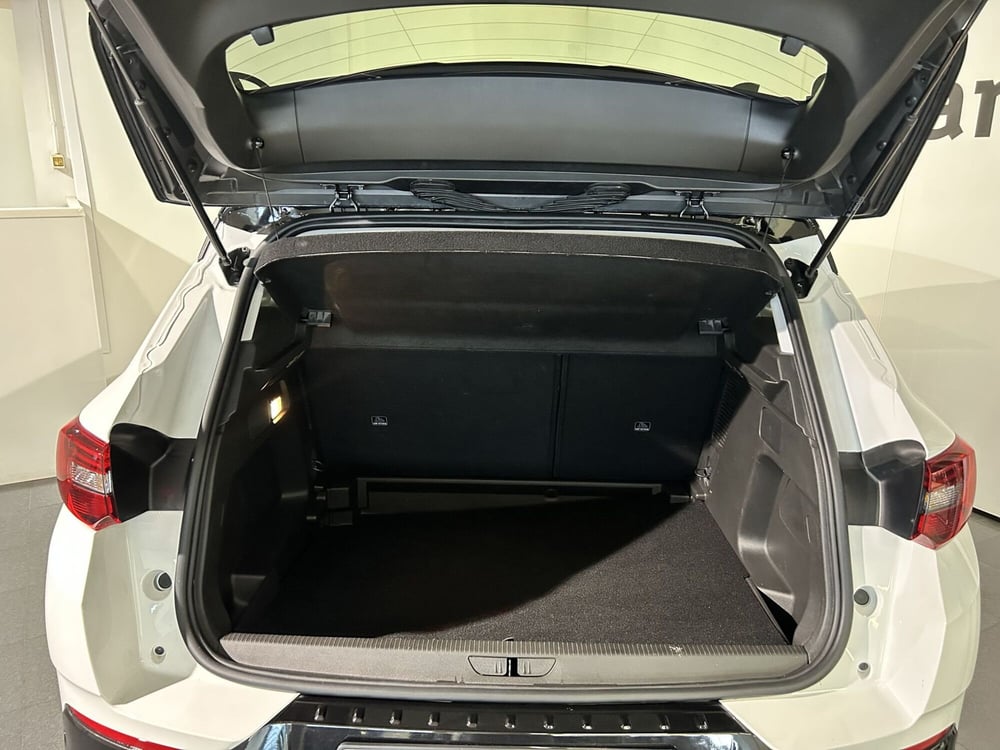 Opel Grandland usata a Milano (6)