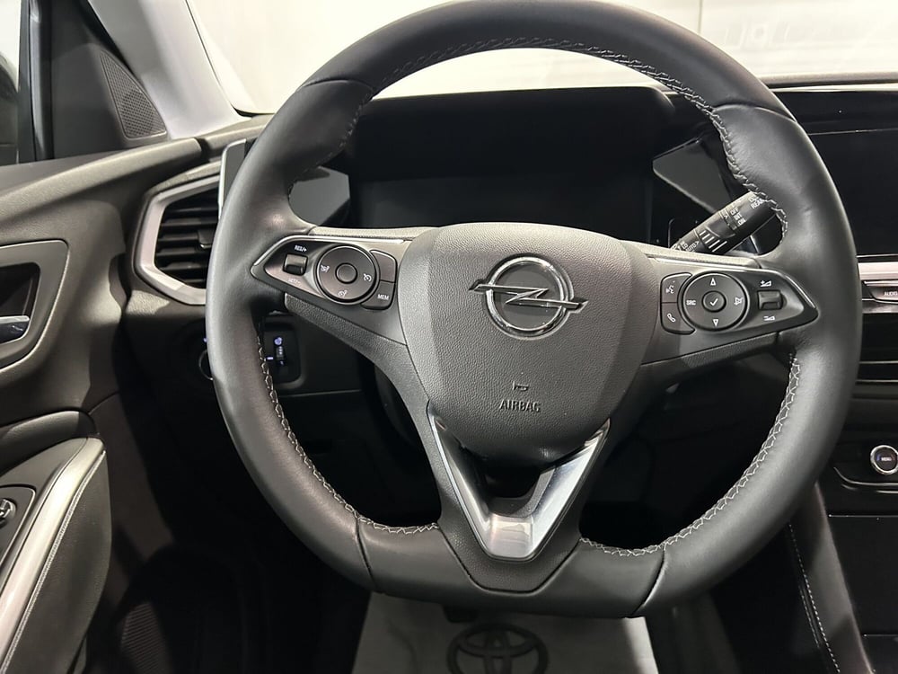 Opel Grandland usata a Milano (7)