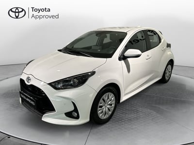 Toyota Yaris 1.0 5 porte Active del 2022 usata a Milano