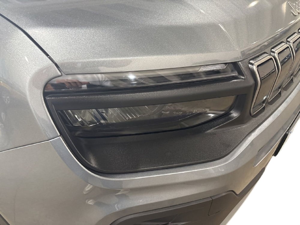 Jeep Avenger nuova a Agrigento (9)