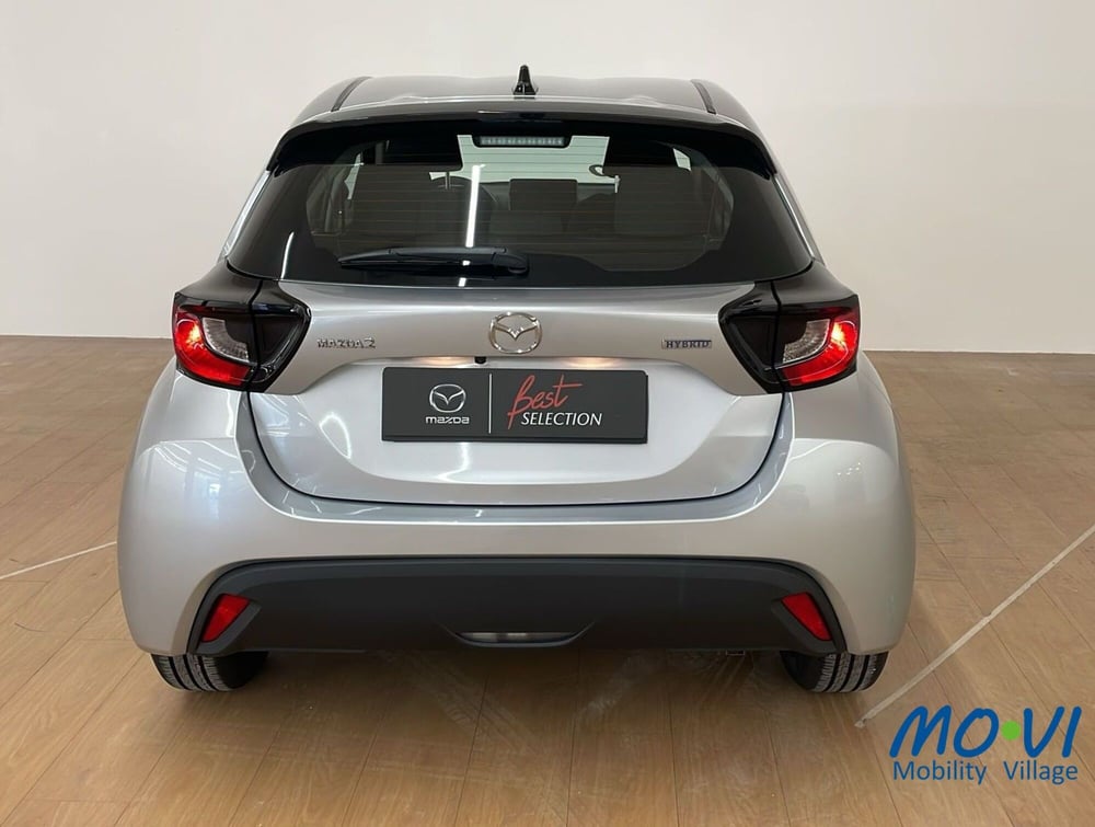 Mazda Mazda2 Hybrid nuova a Torino (4)