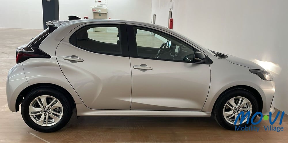 Mazda Mazda2 Hybrid nuova a Torino (6)