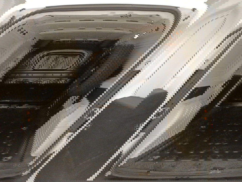Fiat Doblò Furgone usata a Bari (11)