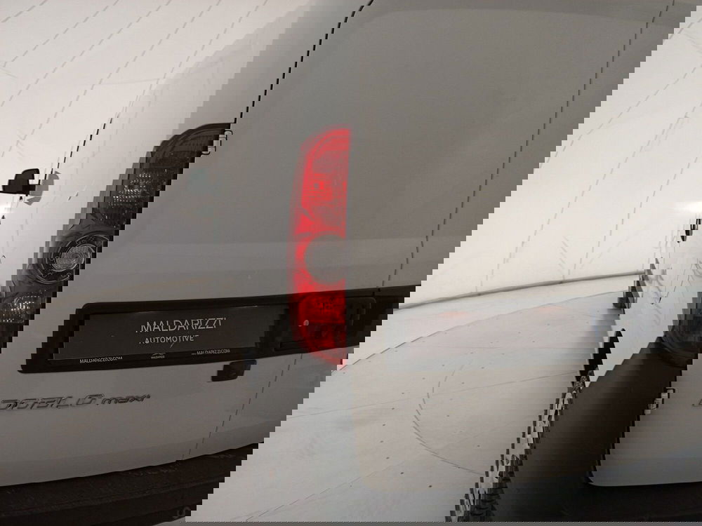 Fiat Doblò Furgone usata a Bari (8)