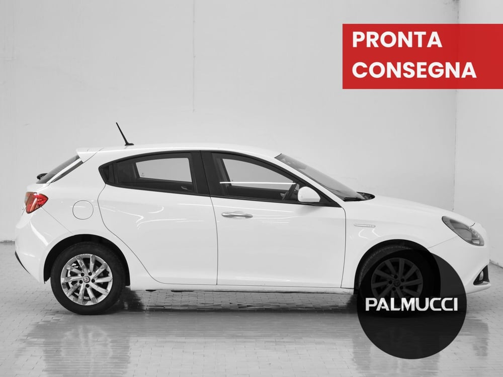 Alfa Romeo Giulietta usata a Prato (4)