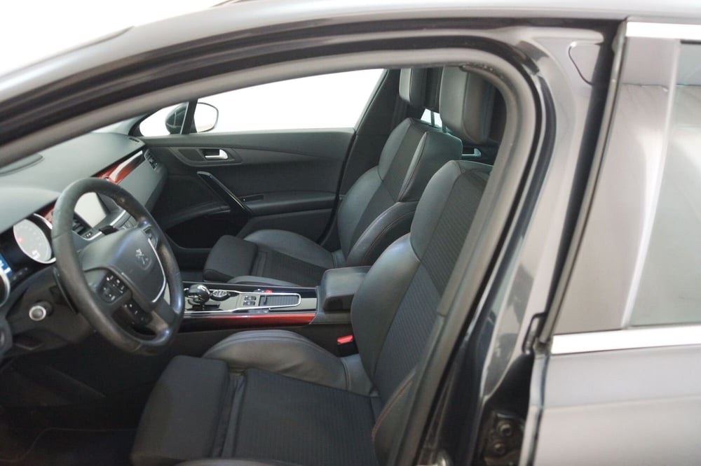 Peugeot 508 SW usata a Torino (10)