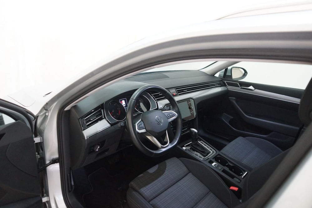 Volkswagen Passat Variant usata a Torino (10)