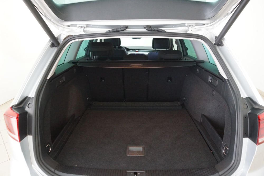Volkswagen Passat Variant usata a Torino (7)